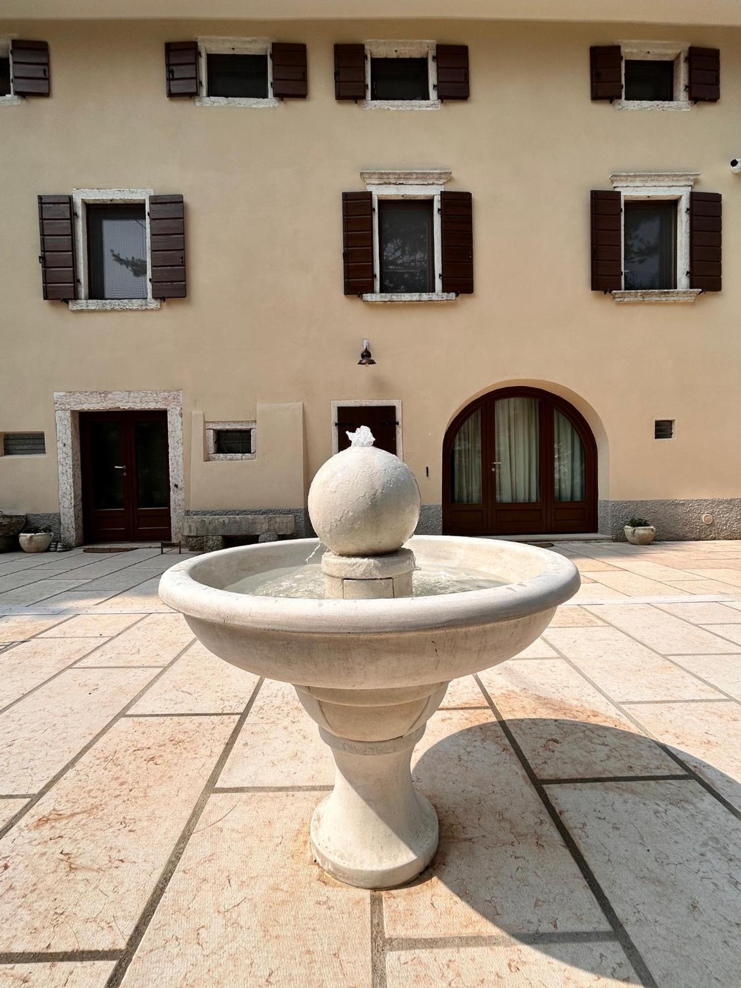 Relais Villa Alma Castion Veronese Bagian luar foto